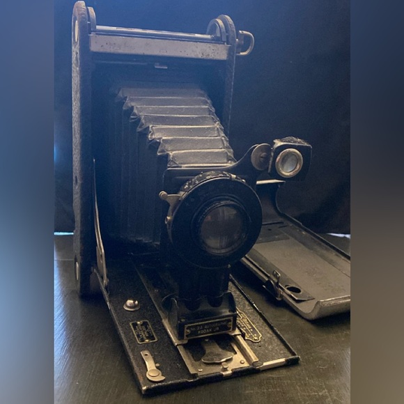 Kodak Eastman: Autographic No.3A Model C Price Guide: estimate a camera